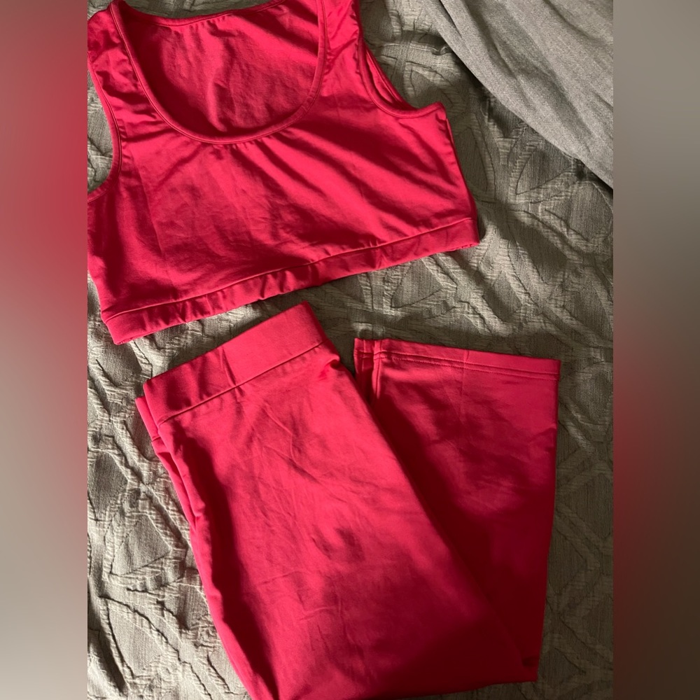 Amazon - 2 piece set